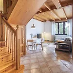 Escuelas De Collia C At-1537-as Holiday home *