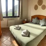 Сasa de vacaciones Rural Escuelas De Collía C