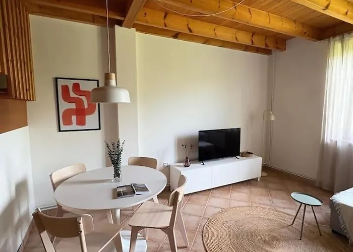 Escuelas De Collia C